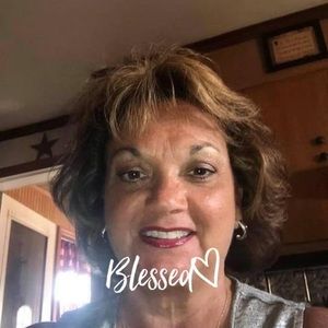 Meet your Posher, Pamela